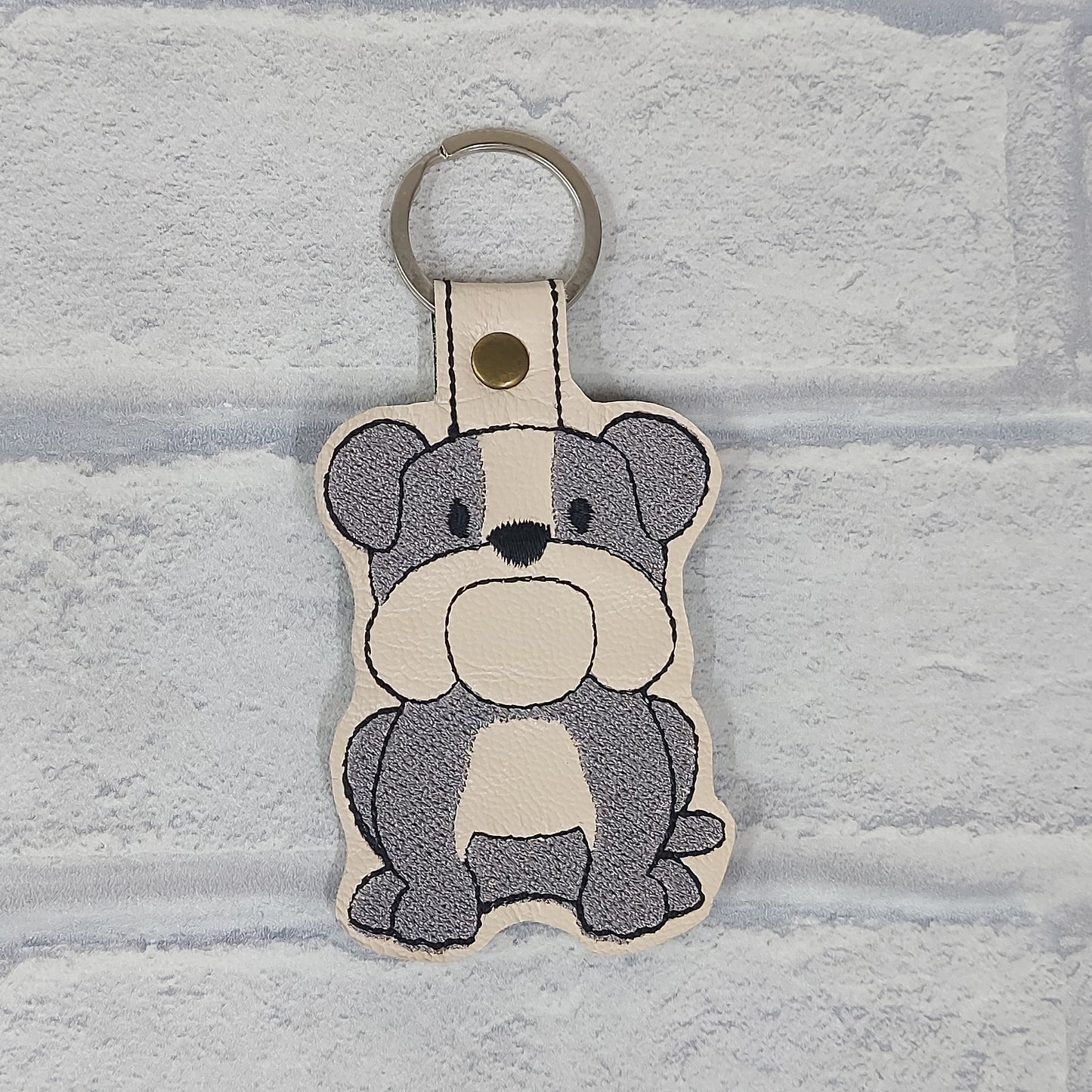 Handmade Vinyl Keyring - Dog - Bulldog