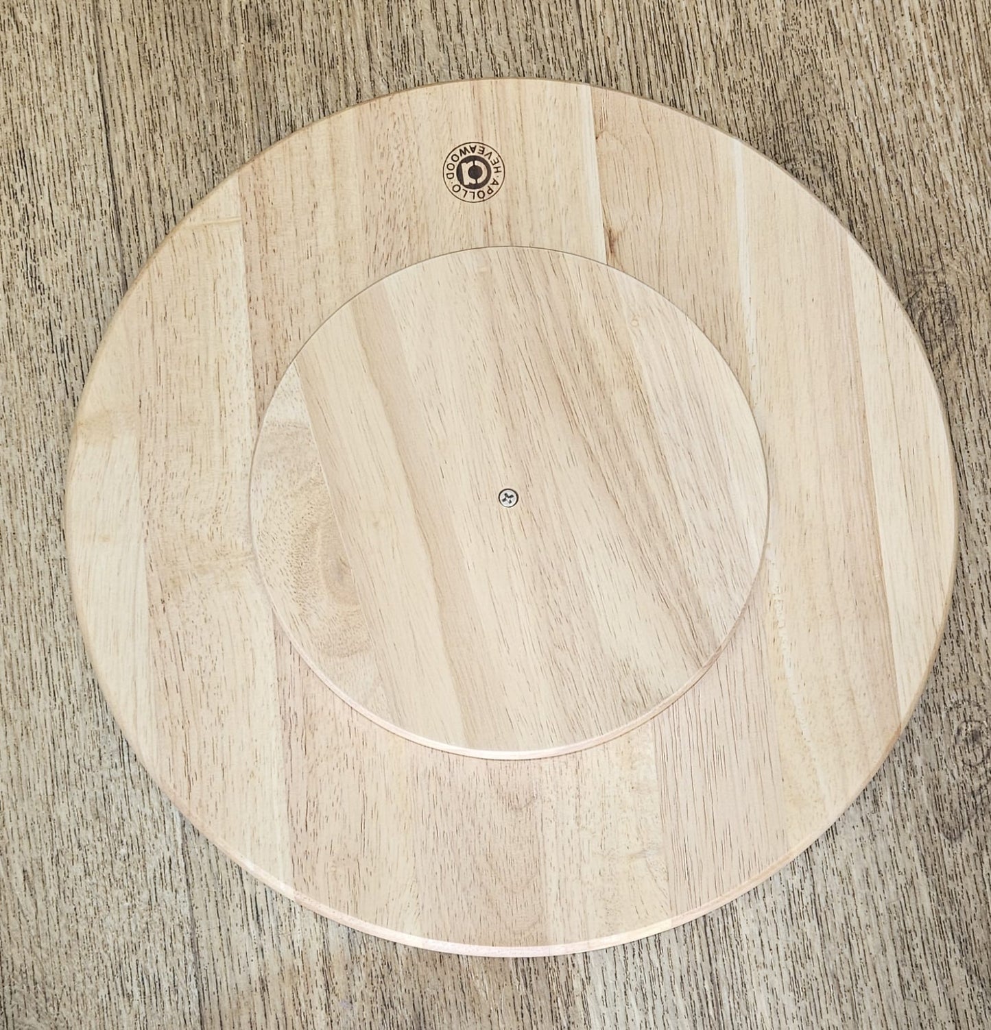 Hevea Wood Lazy Susan – 35cm Engraved Gathered Design