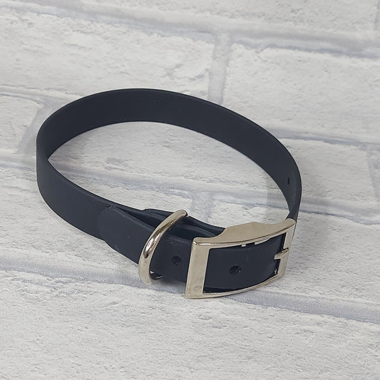 Biothane Collar Black / Silver Coloured hardware - Medium