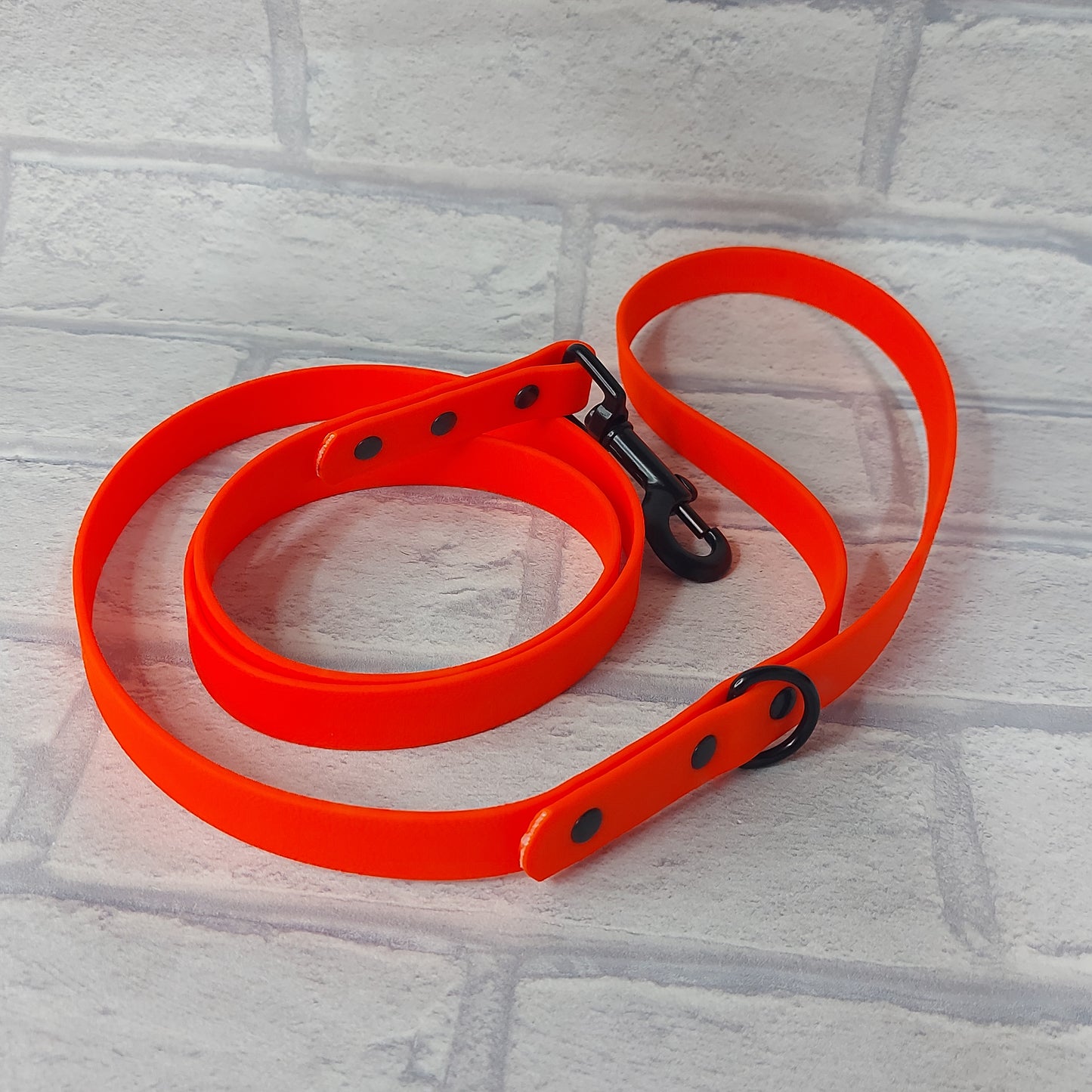 Biothane Lead Neon Orange / Black Coloured hardware -120cm