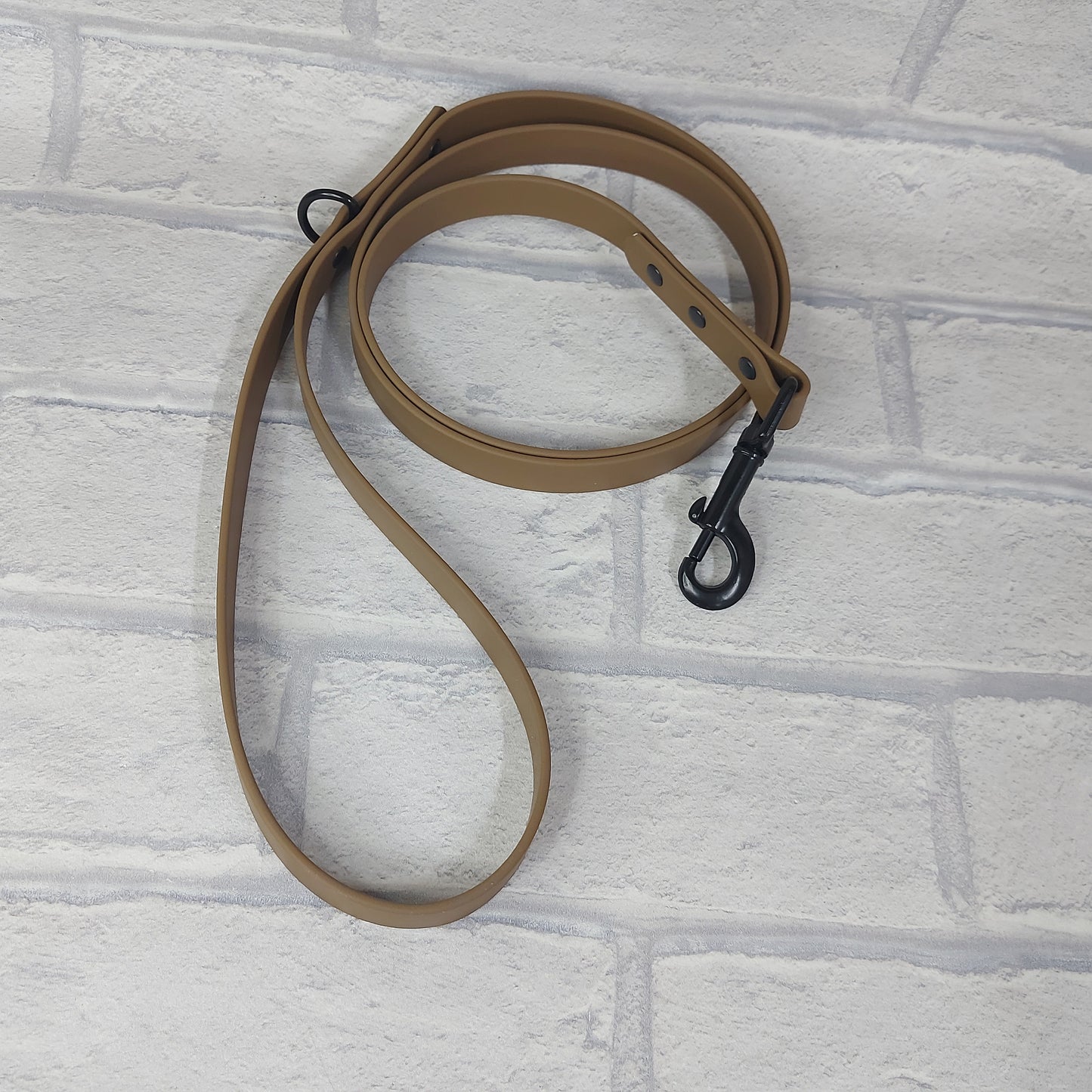 Biothane Lead Mid Brown  / Black Coloured hardware -120cm