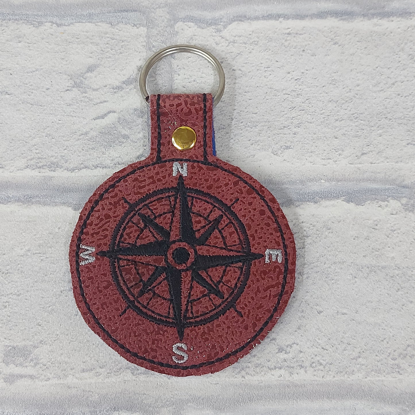 Handmade Vinyl Keyring - Compass