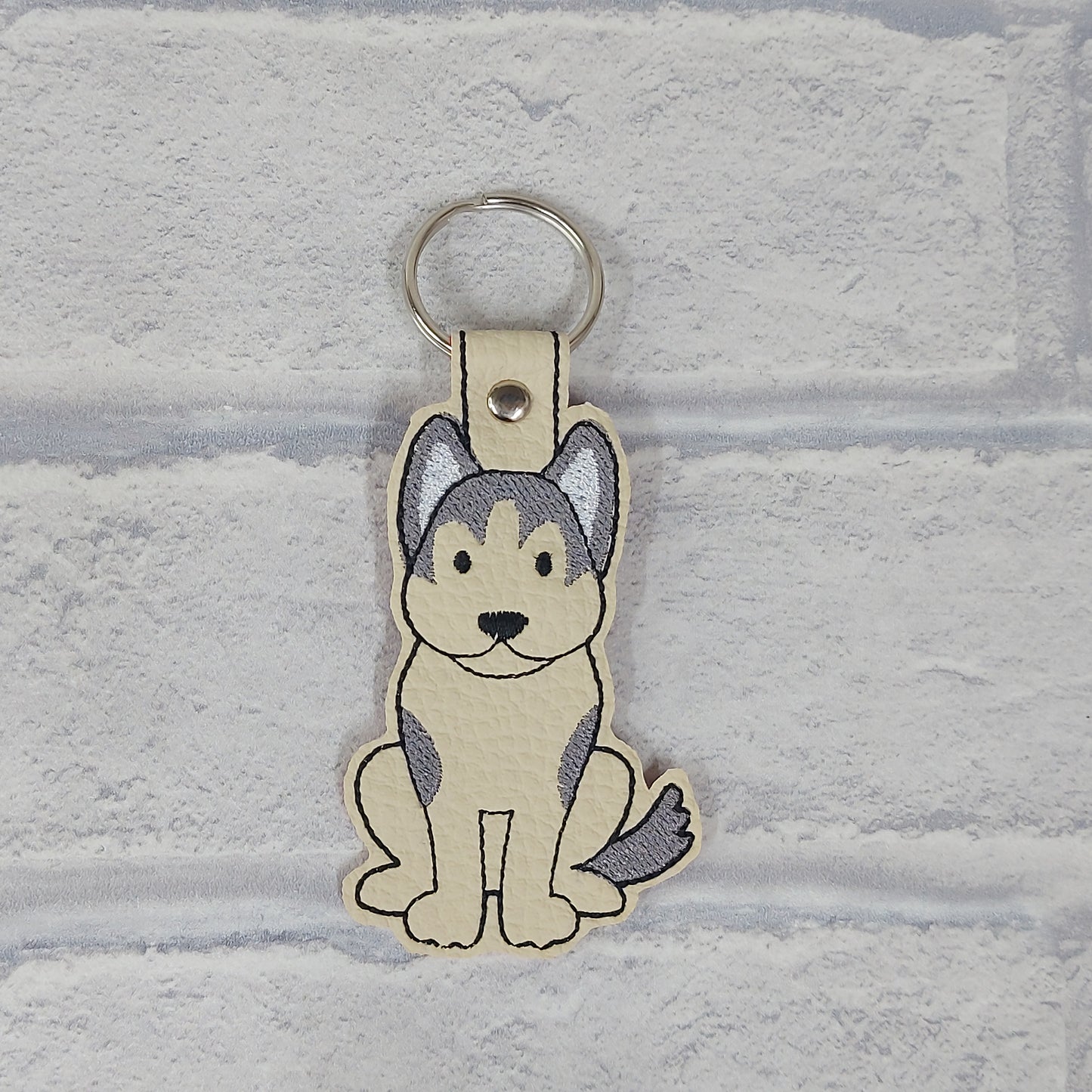 Handmade Vinyl Keyring - Dog -  Husky