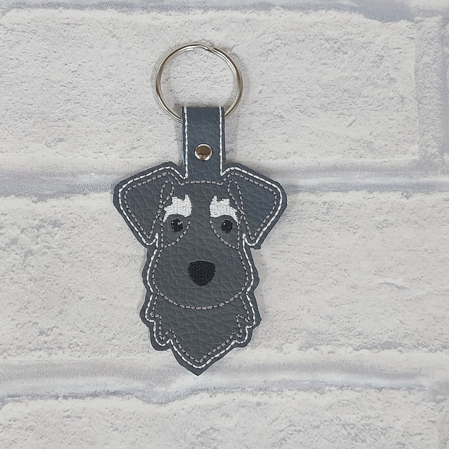 Handmade Vinyl Keyring - Dog -  Schnauzer