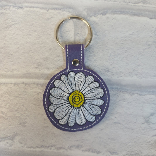 Handmade Vinyl Keyring - Daisy