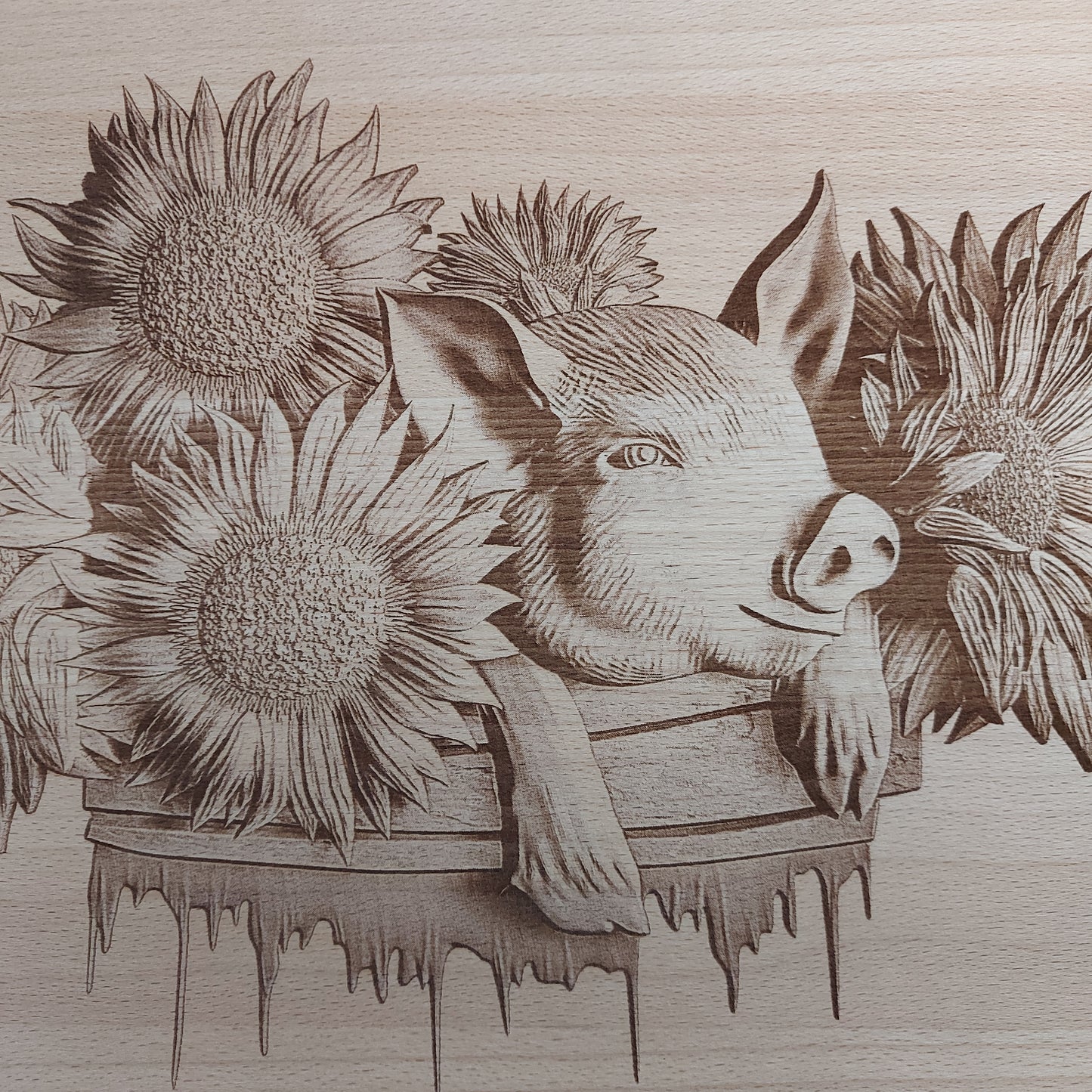 Large Beech Wood Chopping Board - Engraved 3D image of Pig & Sunflowers