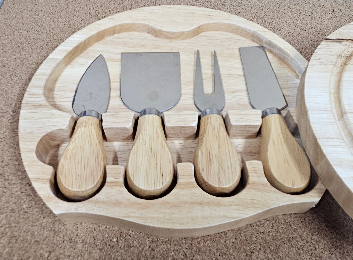 Wood Cheese Serving Set - Engraved detailing - integrated knife compartment