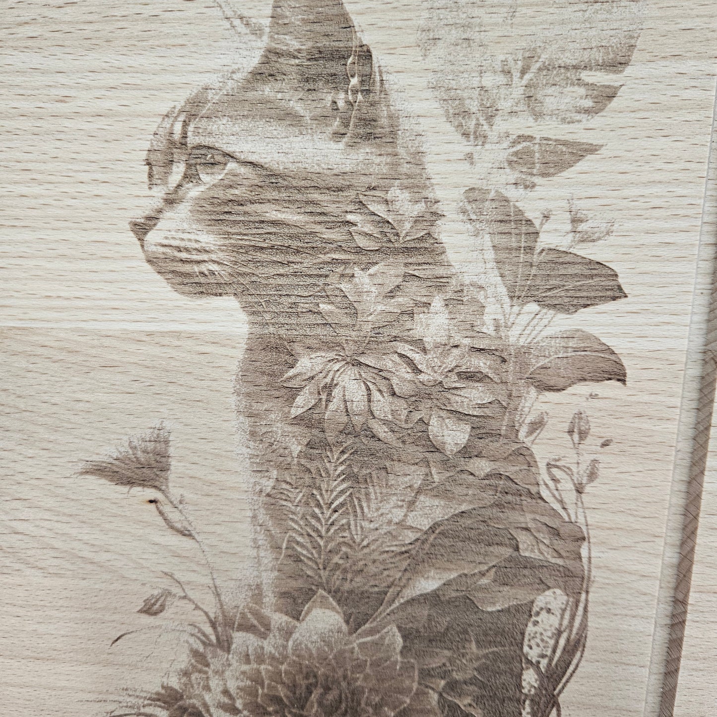 Large Beech Wood Chopping Board - 3D Engraved image of Cat