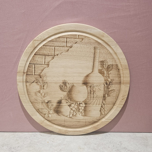 Hevea wood round Chopping Board - engraved 3d Wine design