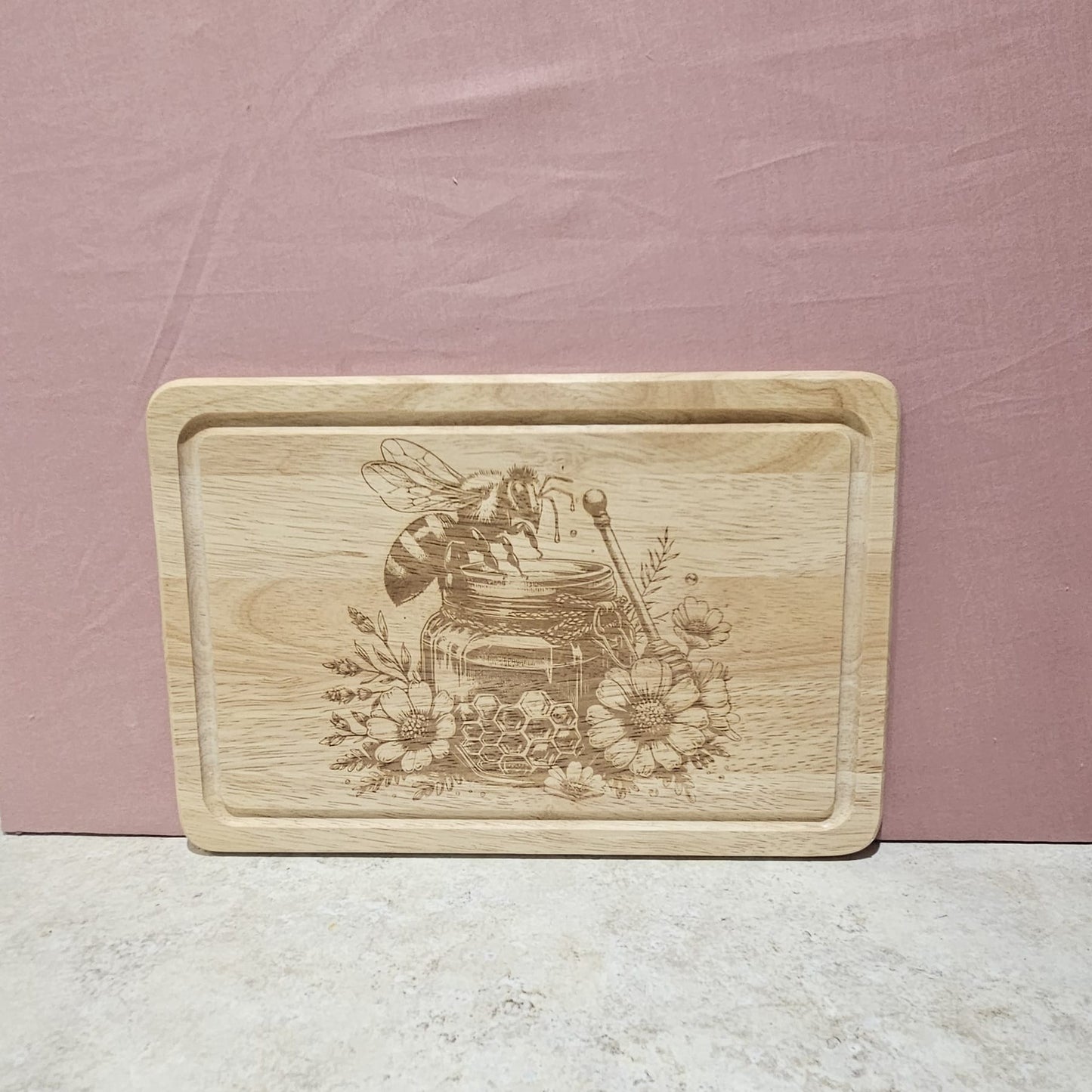 Laser engraved Bee with Honey Pot design - Hevea Wood Chopping Board Medium Rectangle