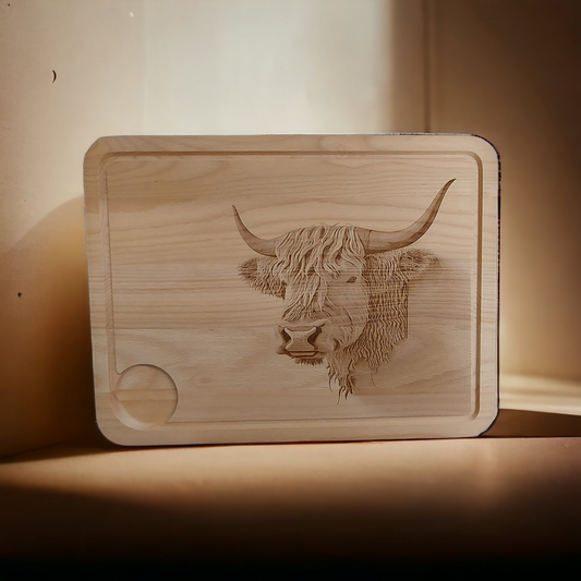 Large Beech Wood Chopping Board - Engraved 3D image of Highland Cow