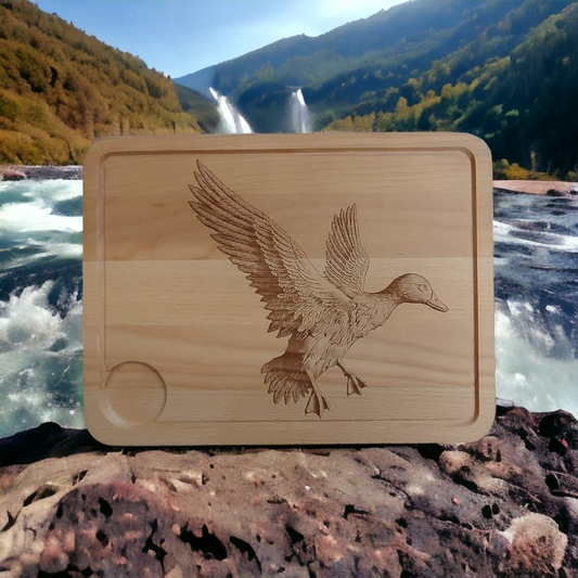 Large Beech Wood Chopping Board - Engraved 3D image of a Duck