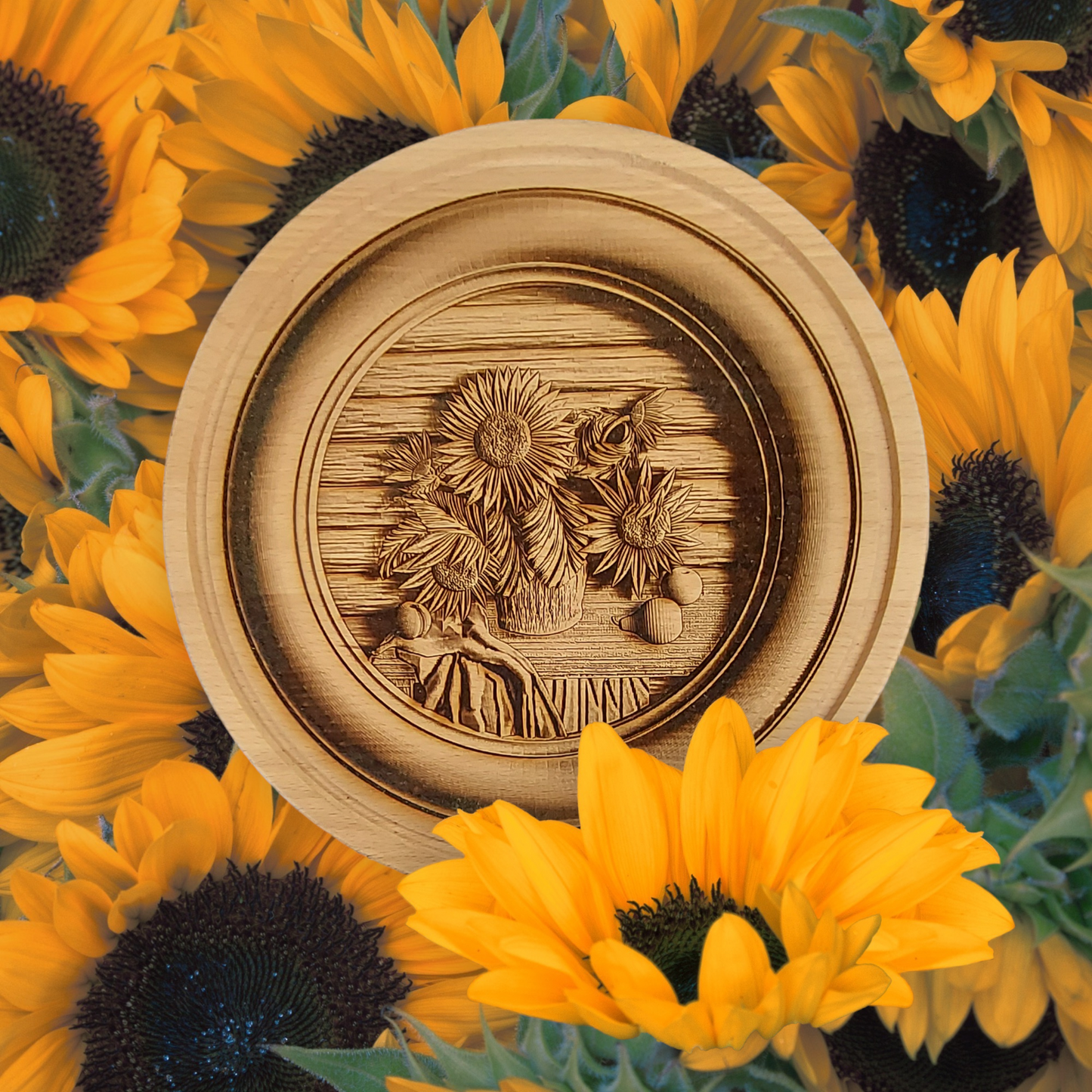 Beech Chopping Board - 3D Sunflower Vase