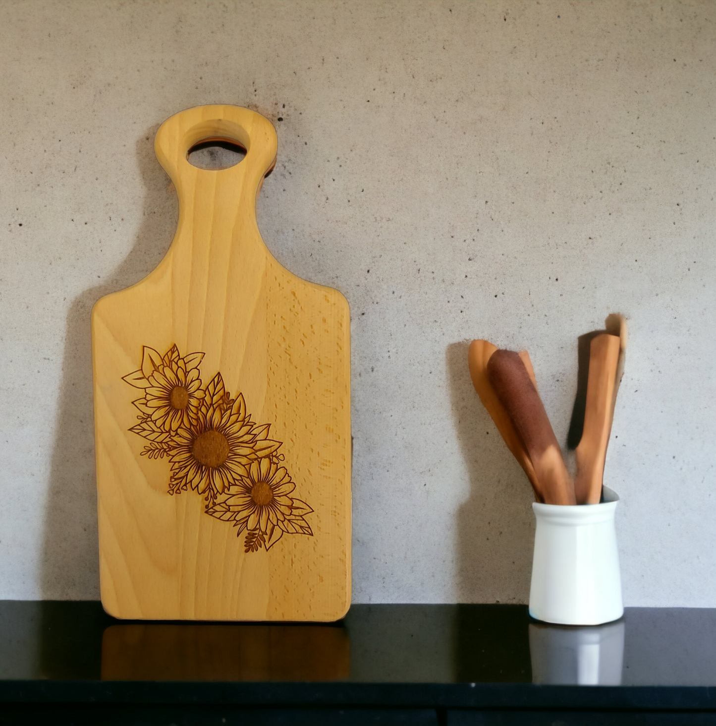 Beech Paddle Chopping Board - engraved Sunflowers