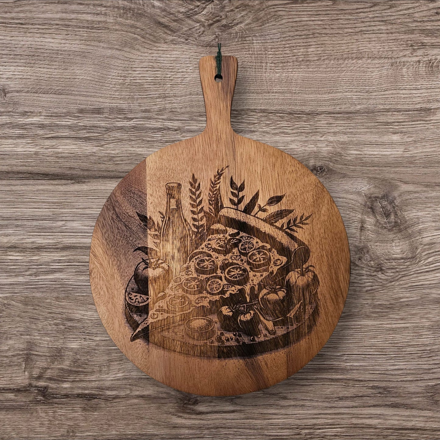 PIZZA BOARD - 34cm Laser engraved design