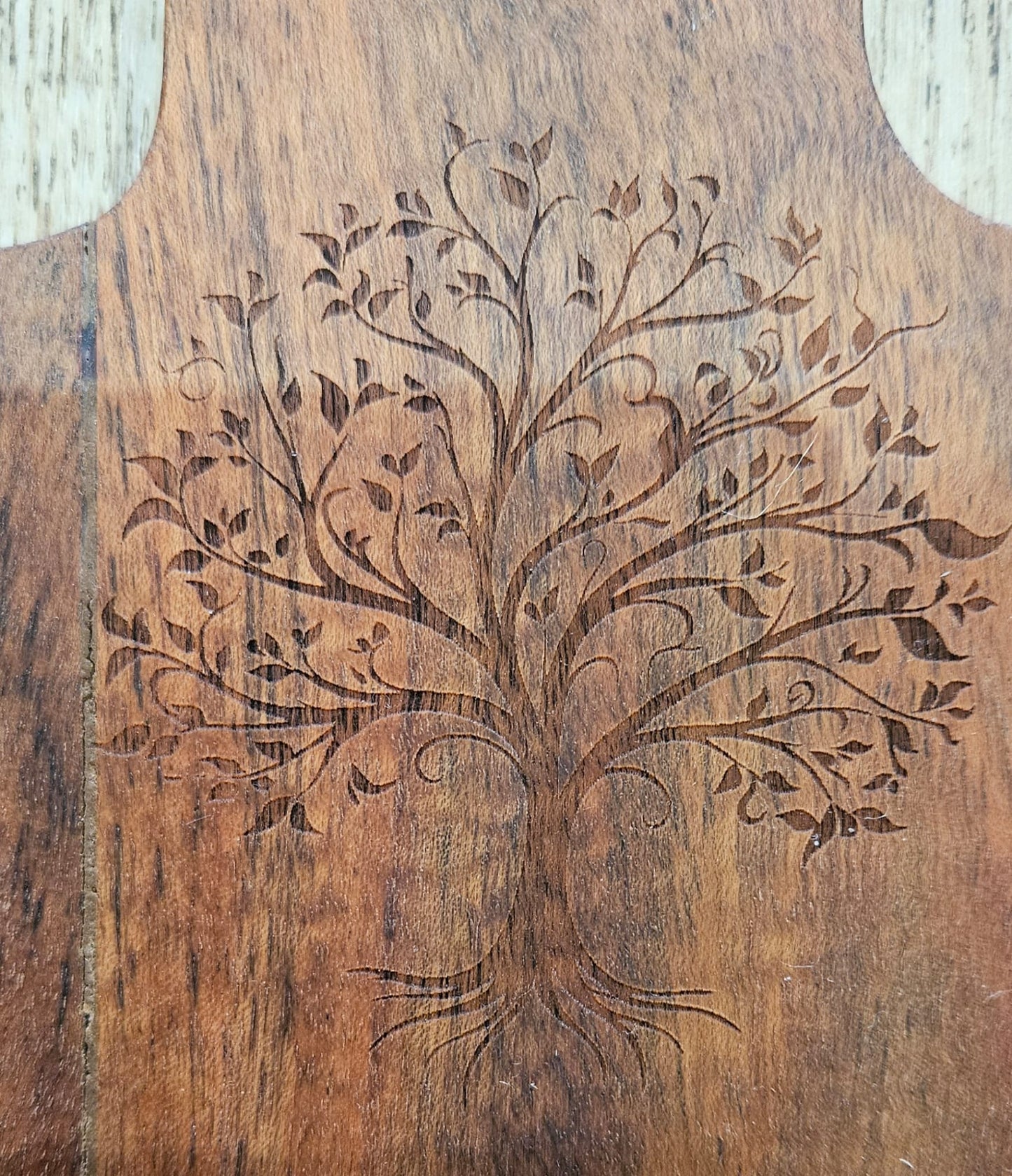 Large Acacia Wood Paddle Chopping Board - Engraved Tree