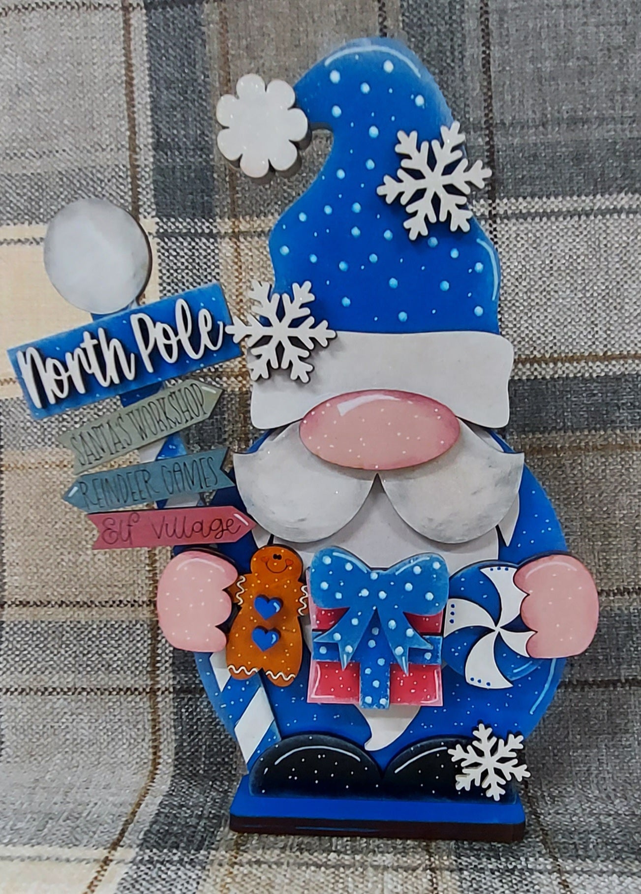 PAINTABLE NORTH POLE SANTA GONK. Christmas Ornament