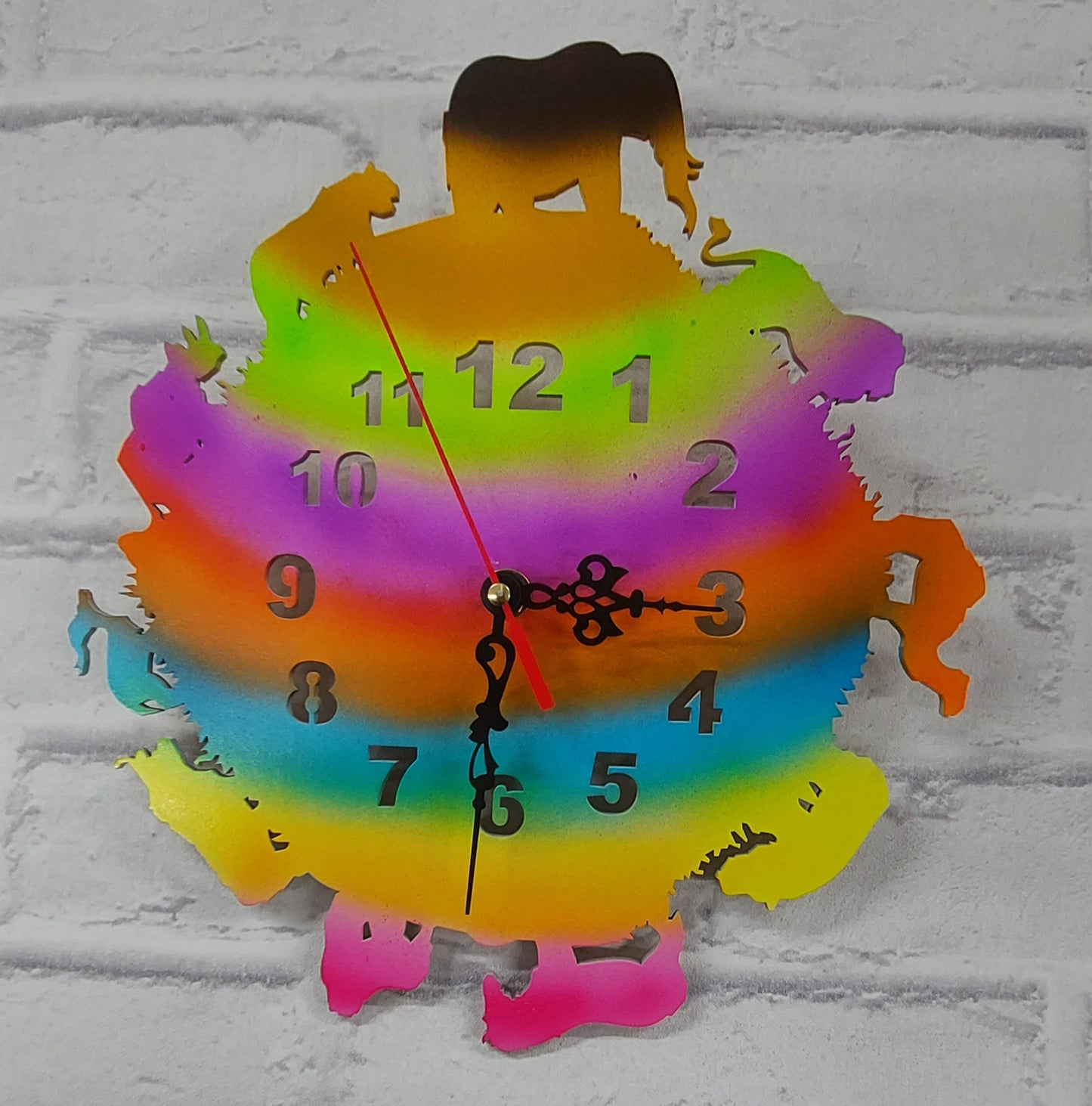 PAINTABLE SAFARI CLOCK